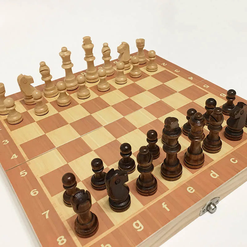 plateau-echecs-bois-stragix-echiquier-jeu-dames